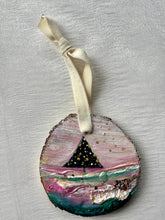 Northern Light Ornament #2