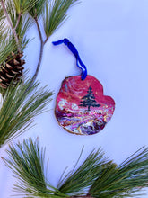 Silver & Gold Ornament #28