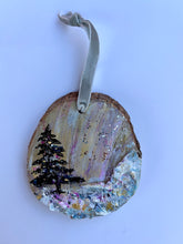 Silver & Gold Ornament #29
