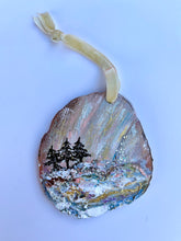 Silver & Gold Ornament #31