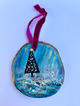Silver & Gold Ornament #4