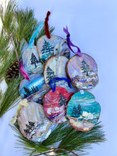 Silver & Gold Ornament #28