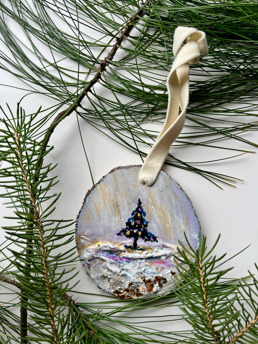 Northern Light Ornament #12