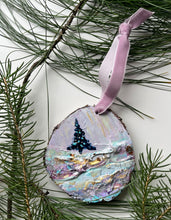 Northern Light Ornament #17