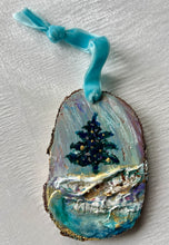 Northern Light Ornament #16