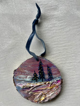 Northern Light Ornament #18