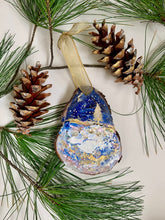 Wonderland Ornament #18