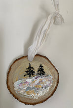Wonderland Ornament #21