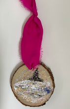 Wonderland Ornament #4