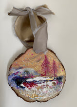 Wonderland Ornament #9