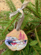 Wonderland Ornament #9