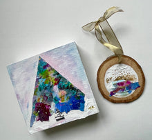 Textured Cheer Ornament No. 9